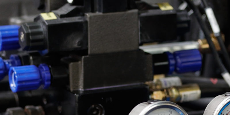 Bleeding Air From Closed Loop Hydraulic System Features - Safe-T-Bleed Corporation